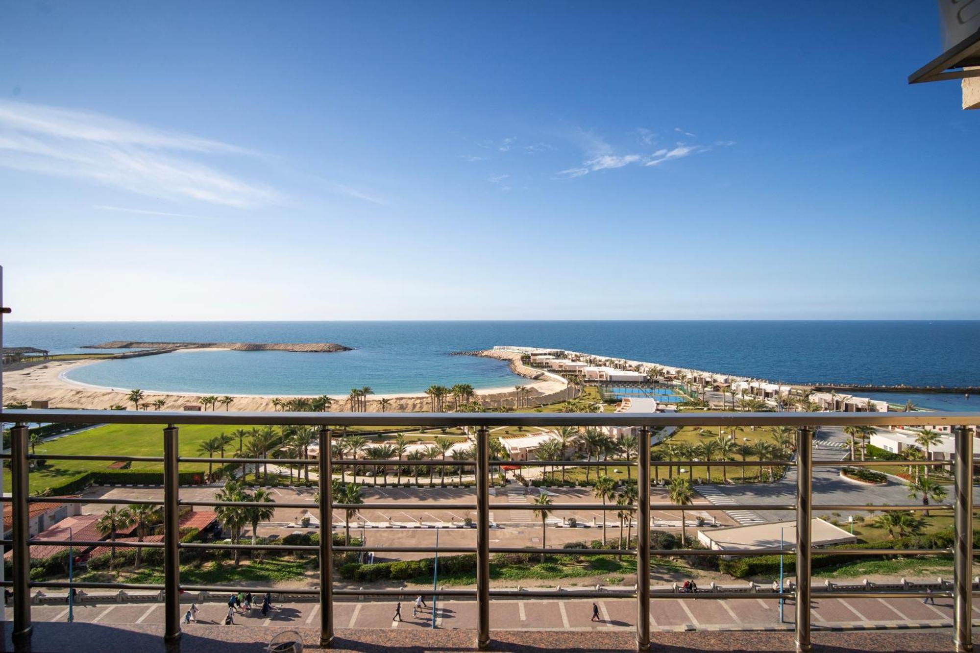 Nabeel Homes Boutique - B2 * Alexandria